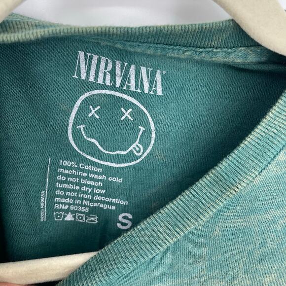 Officially Licensed Nirvana Smiley Face Tee Green Acid Wash Small - Picture 4 of 6